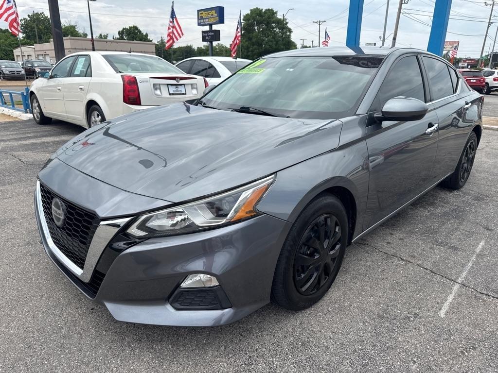 Nissan Altima  2019