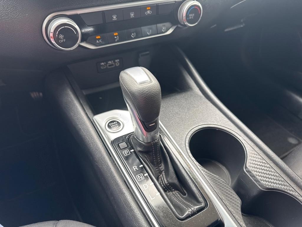 Nissan Altima  2019