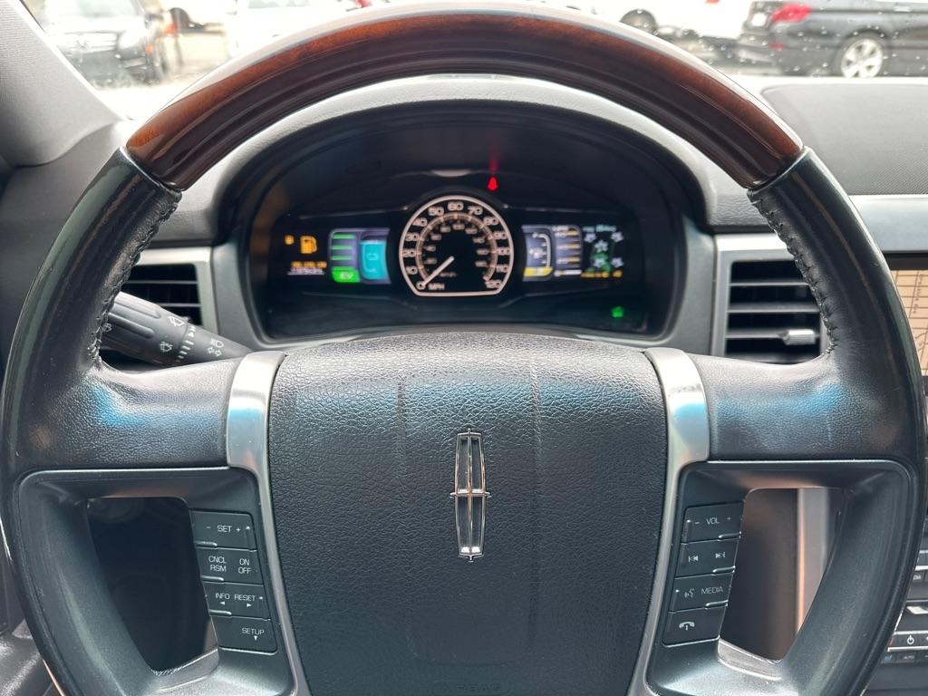 Lincoln MKZ  2012
