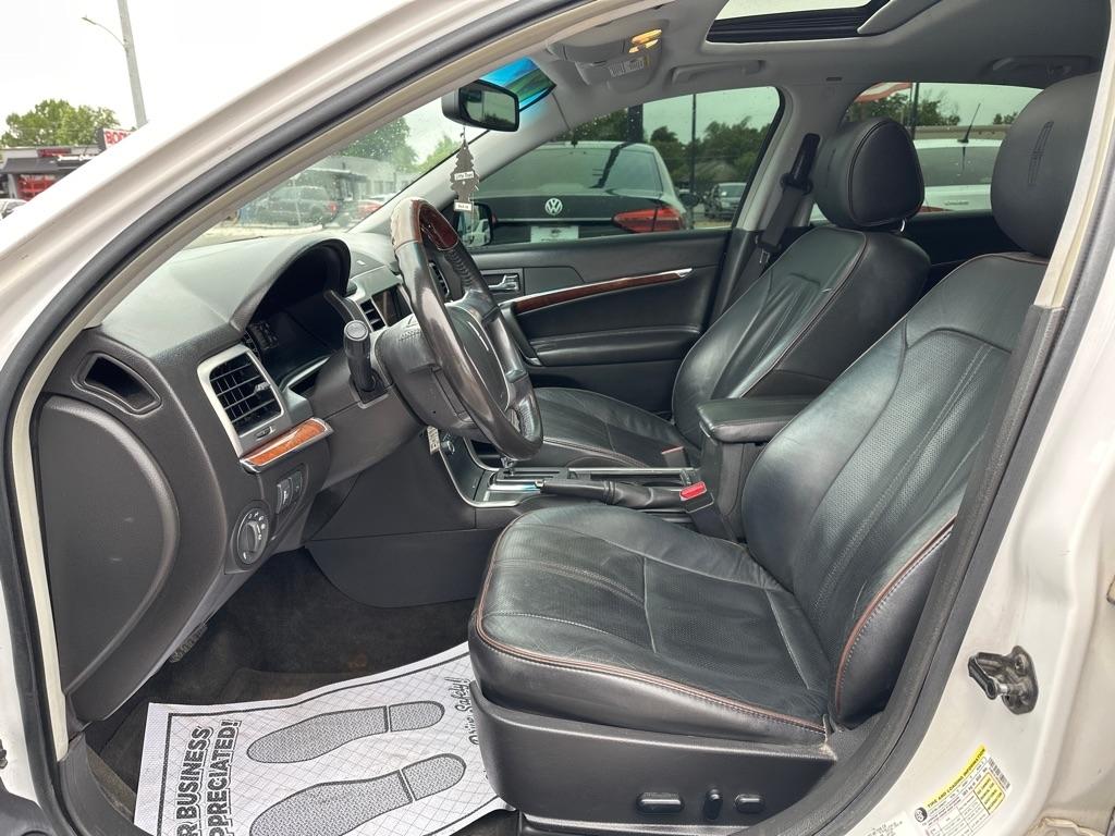Lincoln MKZ  2012