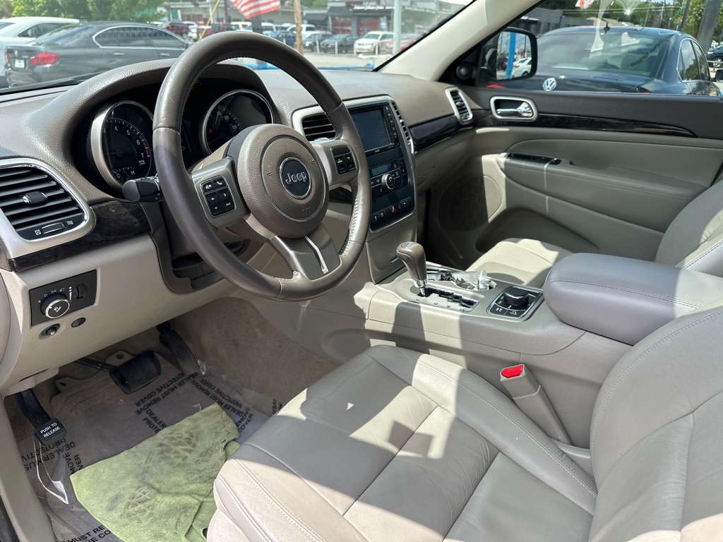 Jeep Grand Cherokee  2013