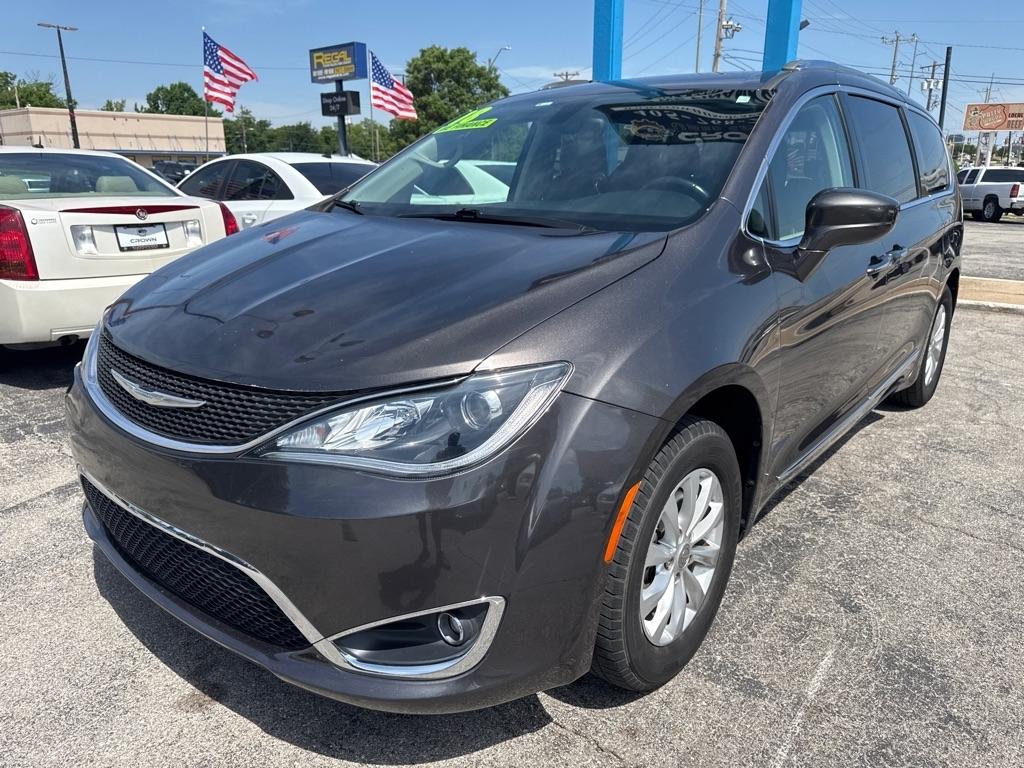 Chrysler Pacifica  2018