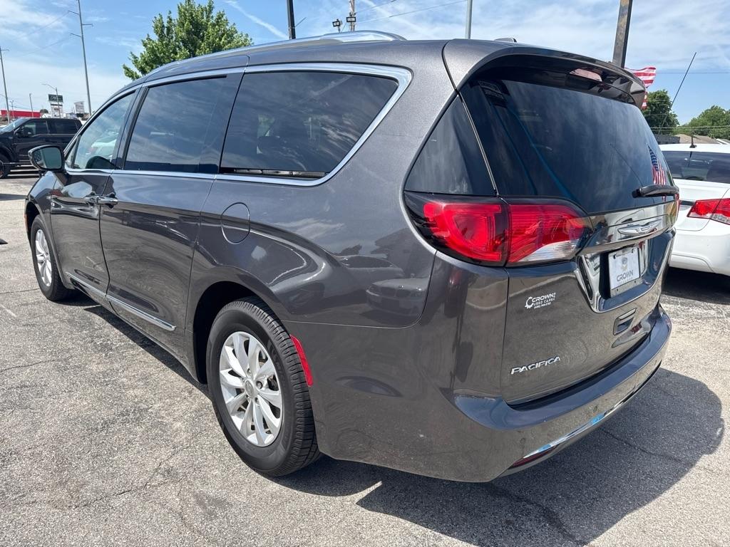 Chrysler Pacifica  2018