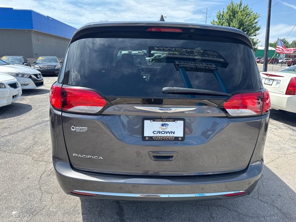 Chrysler Pacifica  2018