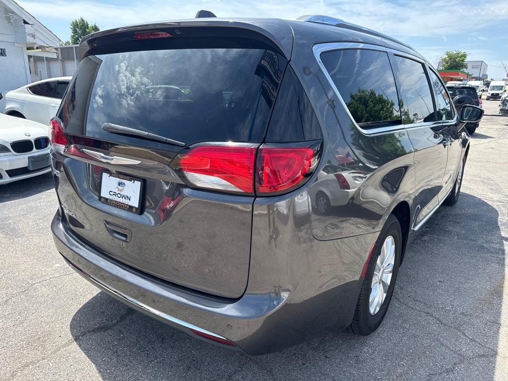 Chrysler Pacifica  2018