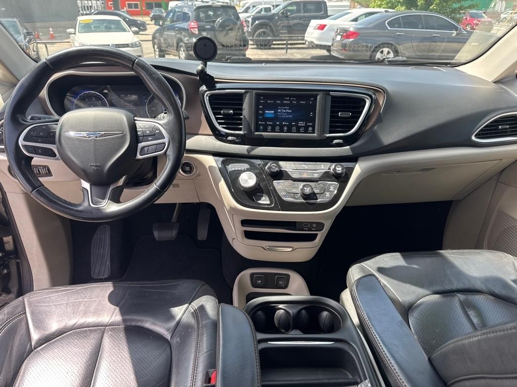 Chrysler Pacifica  2018