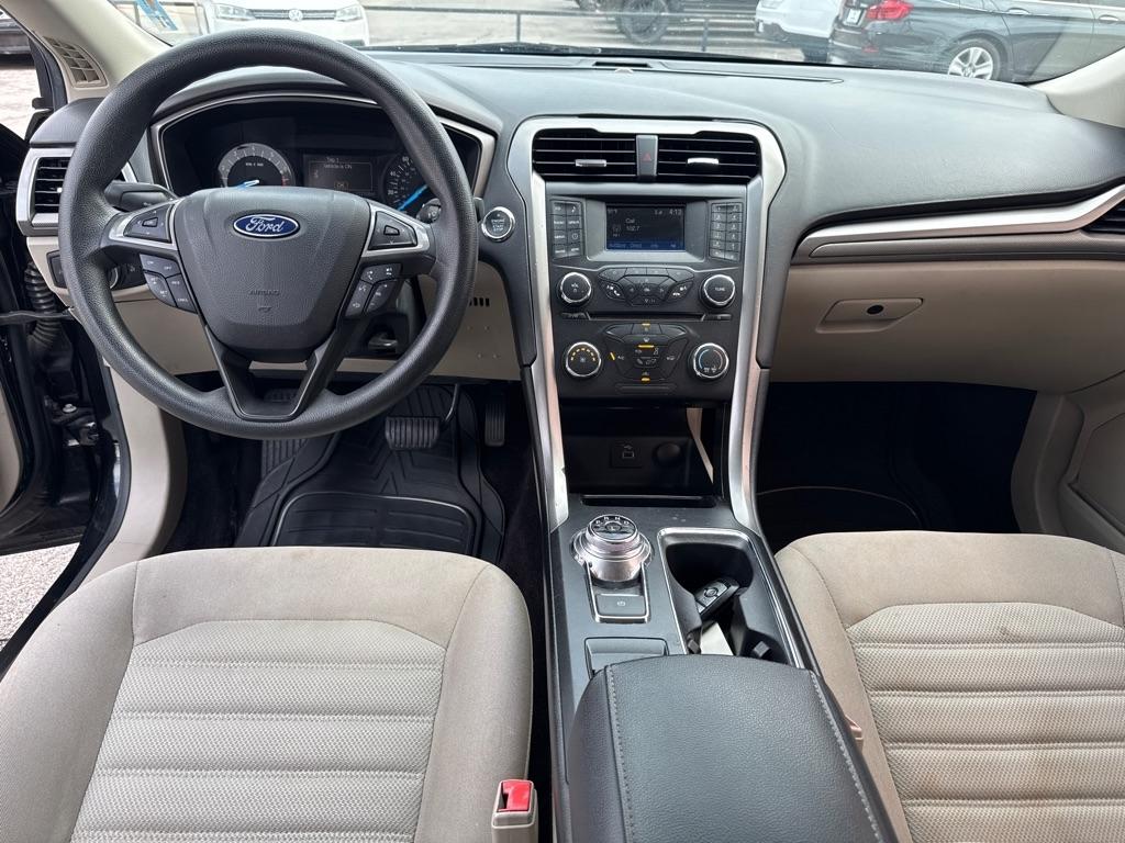 Ford Fusion  2017