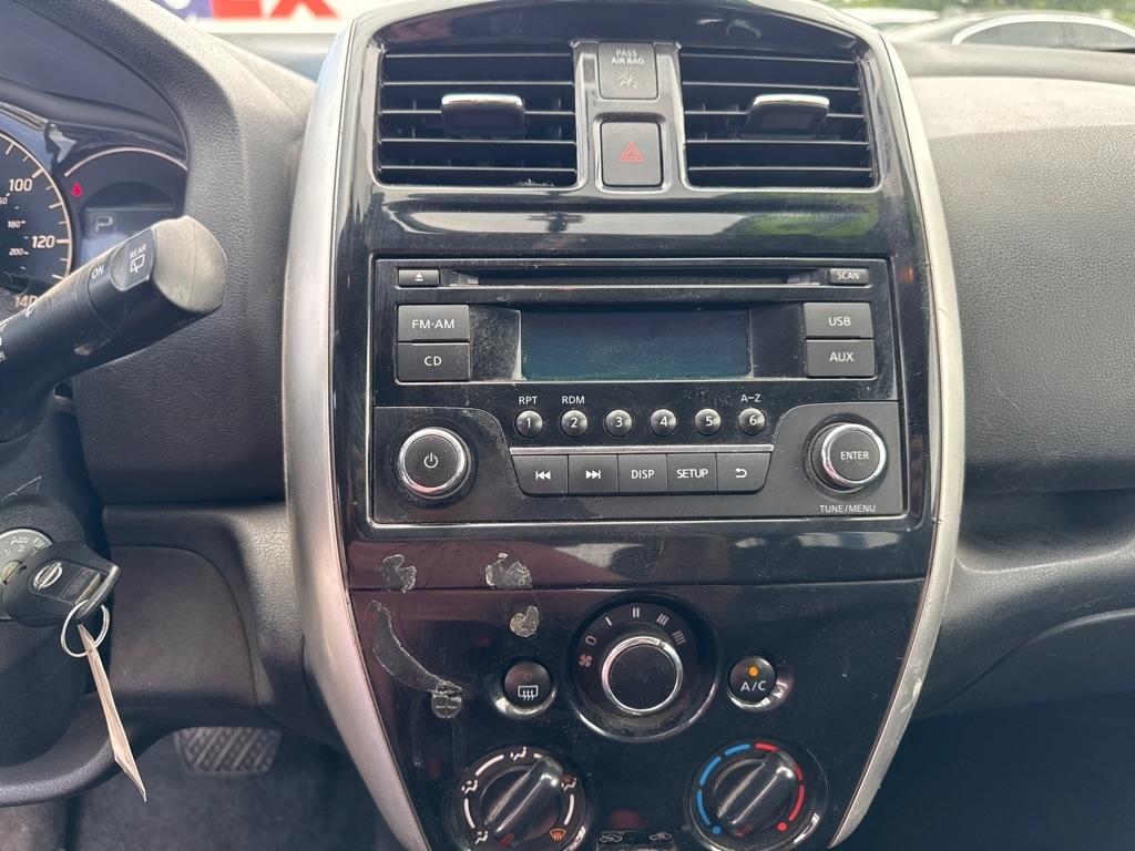 Nissan Versa Note S 2015
