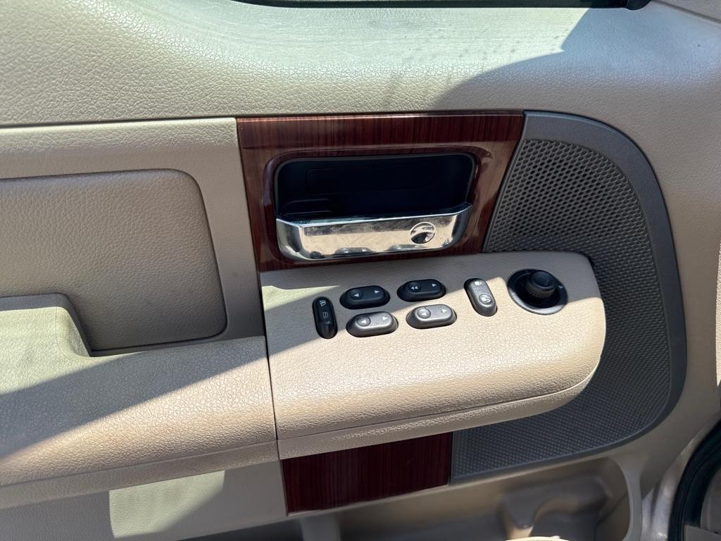 Ford F-150  2005