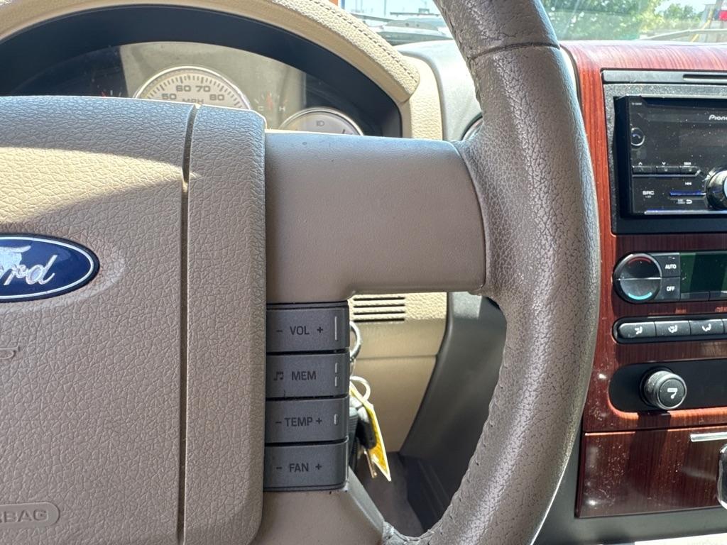 Ford F-150  2005
