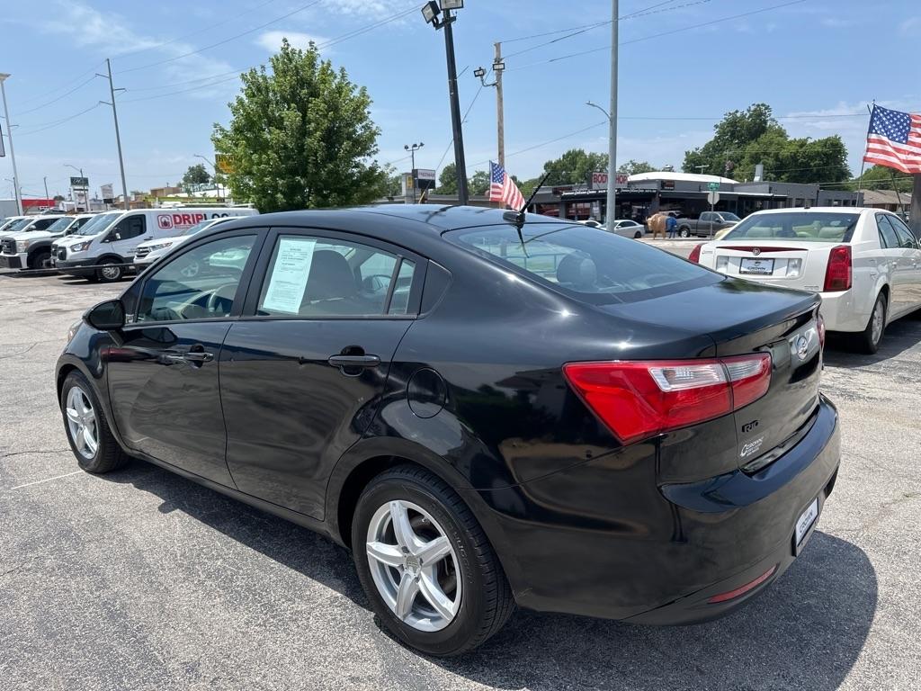 Kia Rio  2015