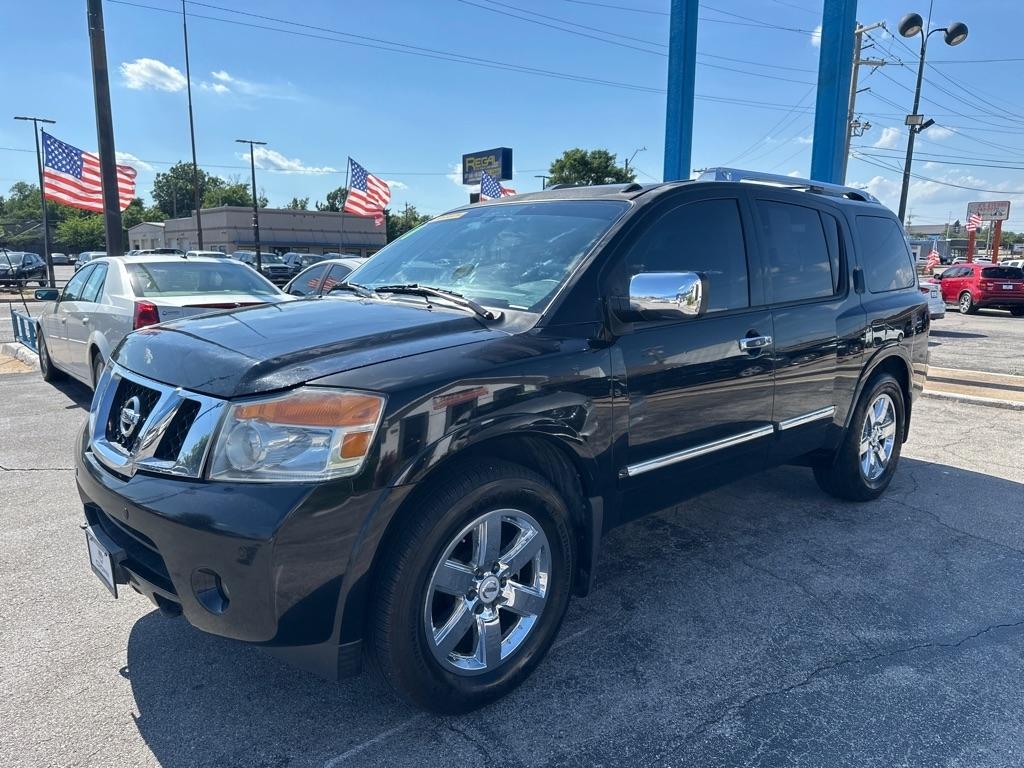 Nissan Armada Platinum 2011
