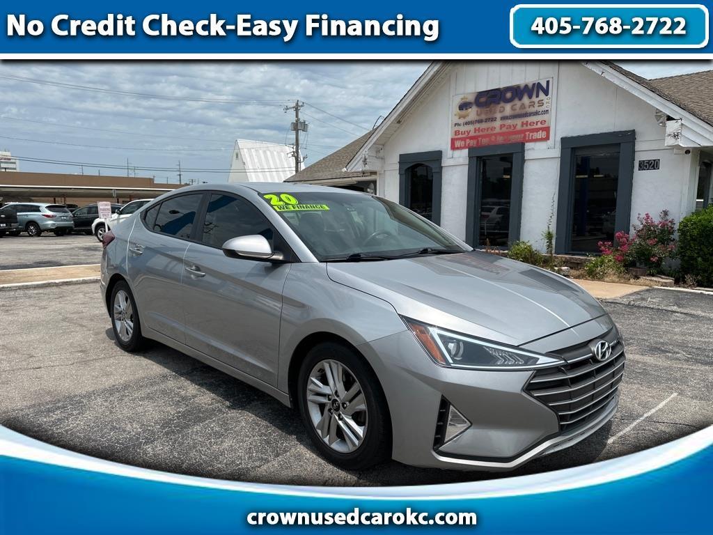 Hyundai Elantra  2020
