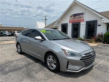 2020 Hyundai Elantra 