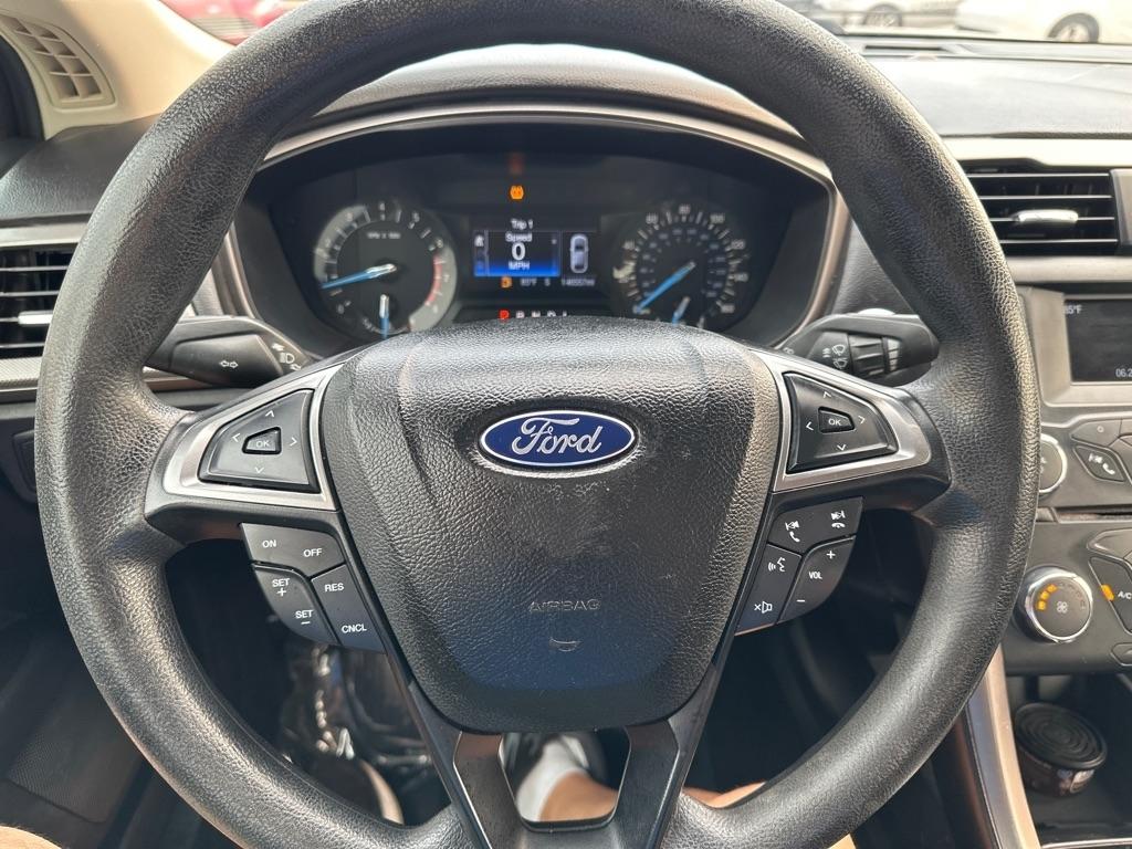 Ford Fusion SE 2017