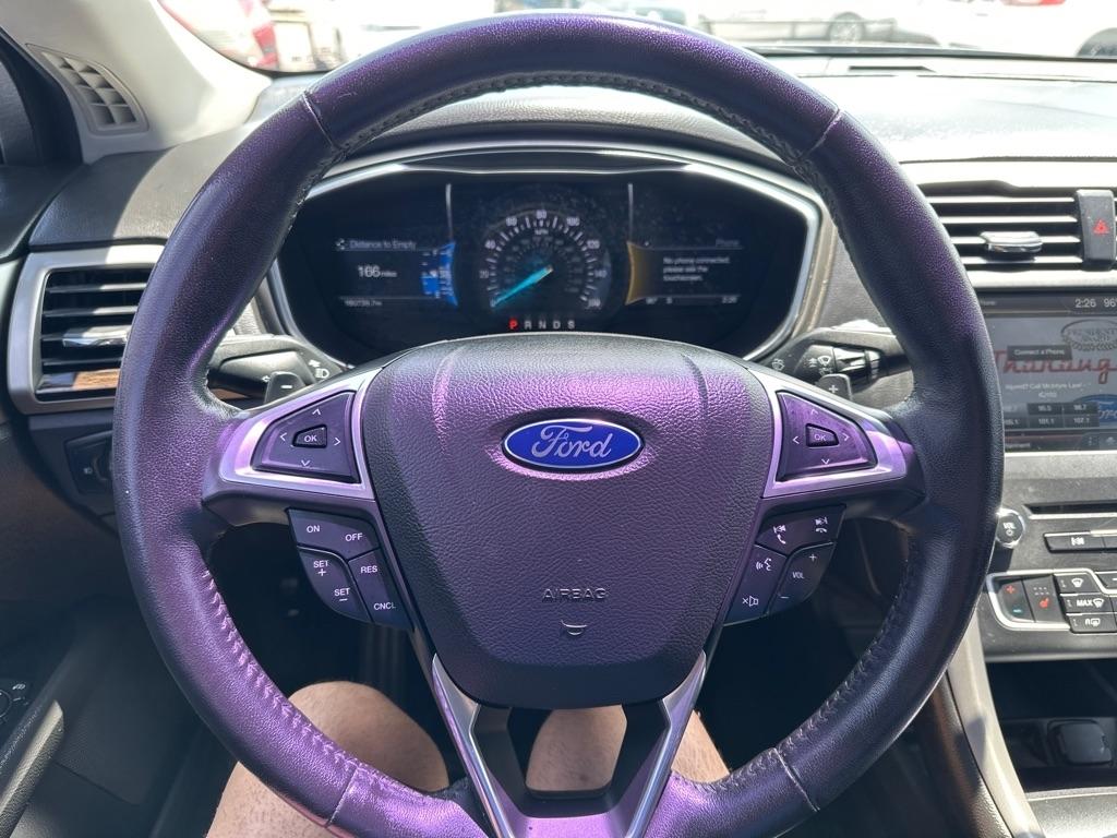 Ford Fusion SE 2016