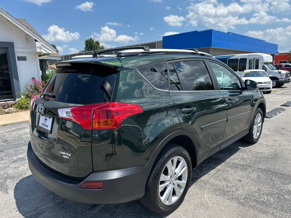 Toyota RAV4  2013
