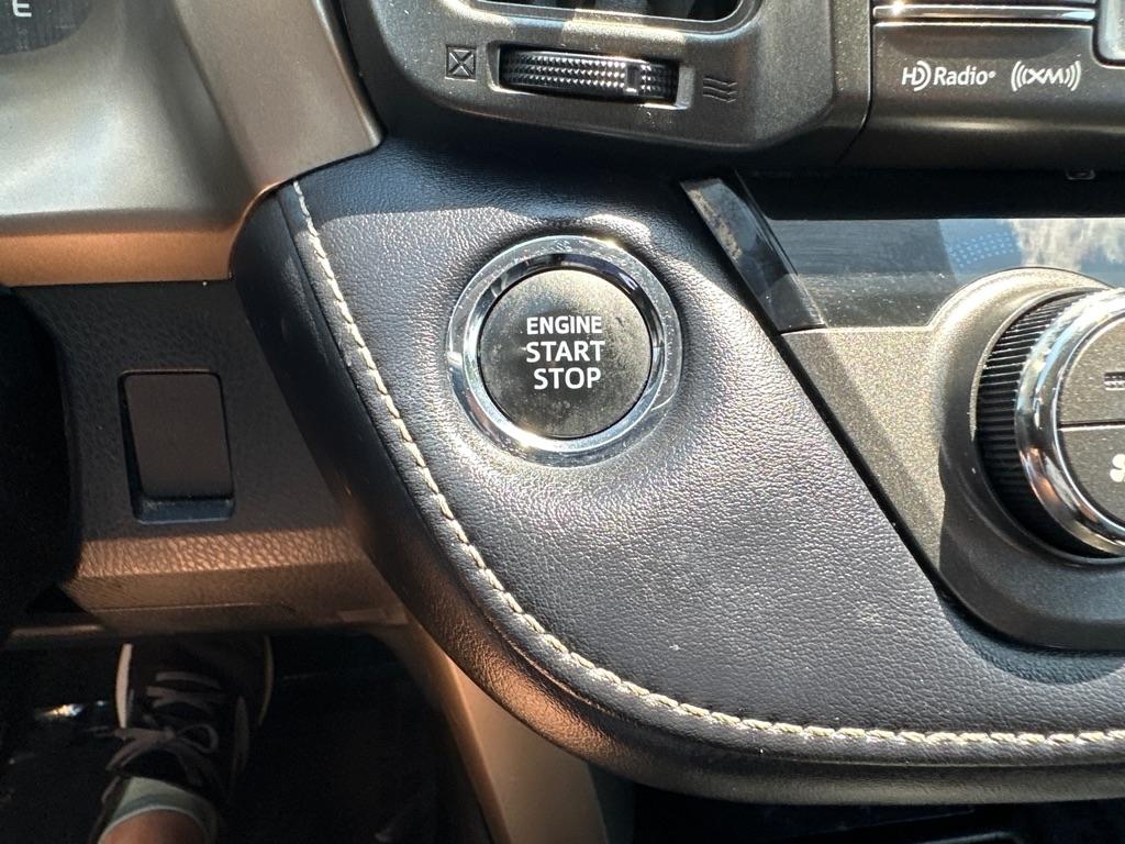 Toyota RAV4  2013
