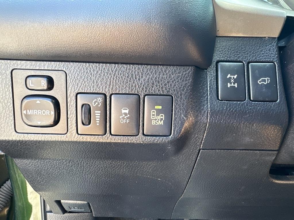Toyota RAV4  2013