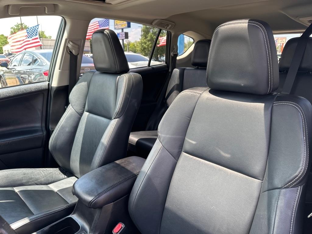 Toyota RAV4  2013