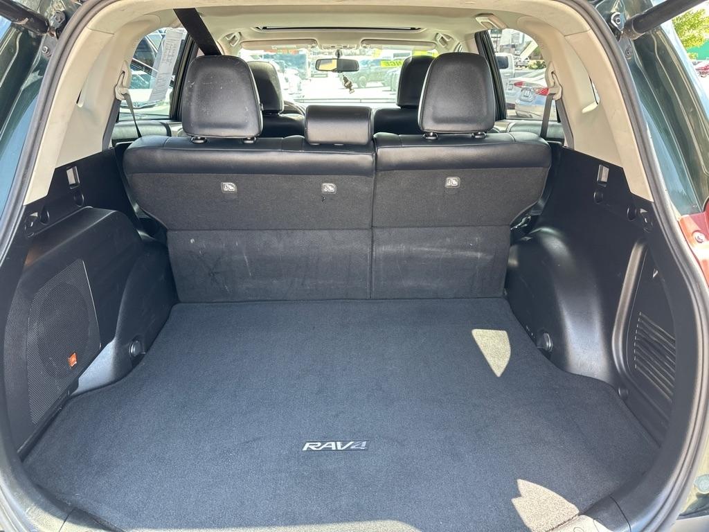 Toyota RAV4  2013