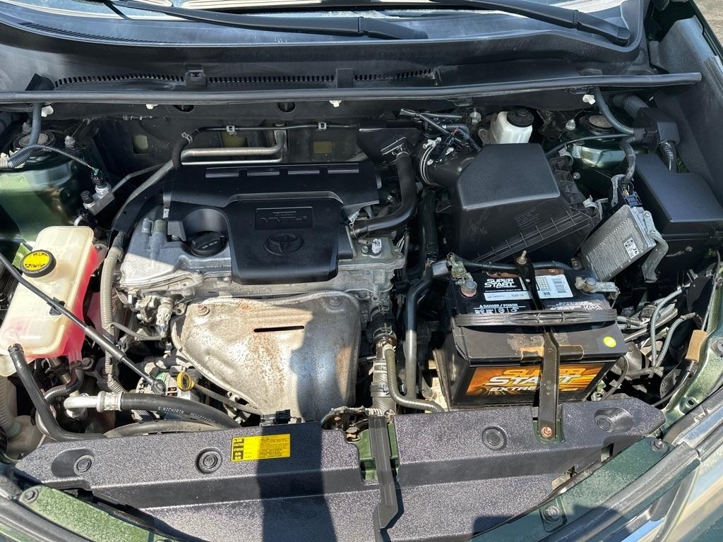 Toyota RAV4  2013