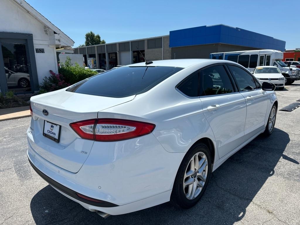 Ford Fusion  2016