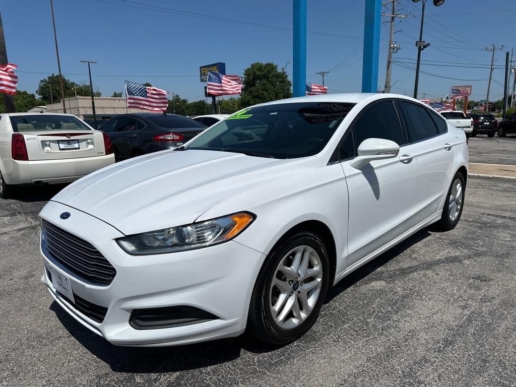 Ford Fusion  2016