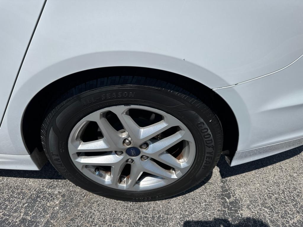 Ford Fusion  2016