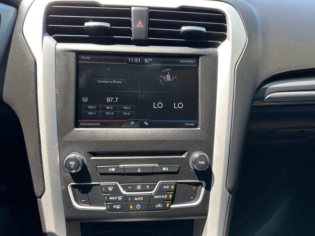 Ford Fusion  2016