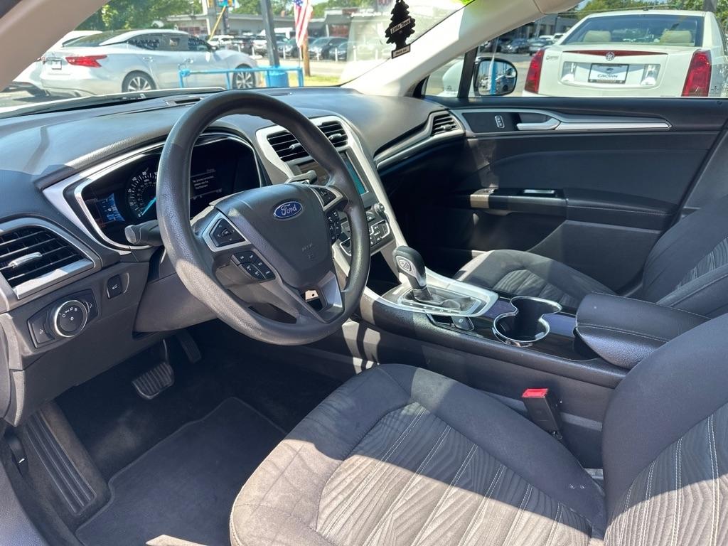 Ford Fusion  2016