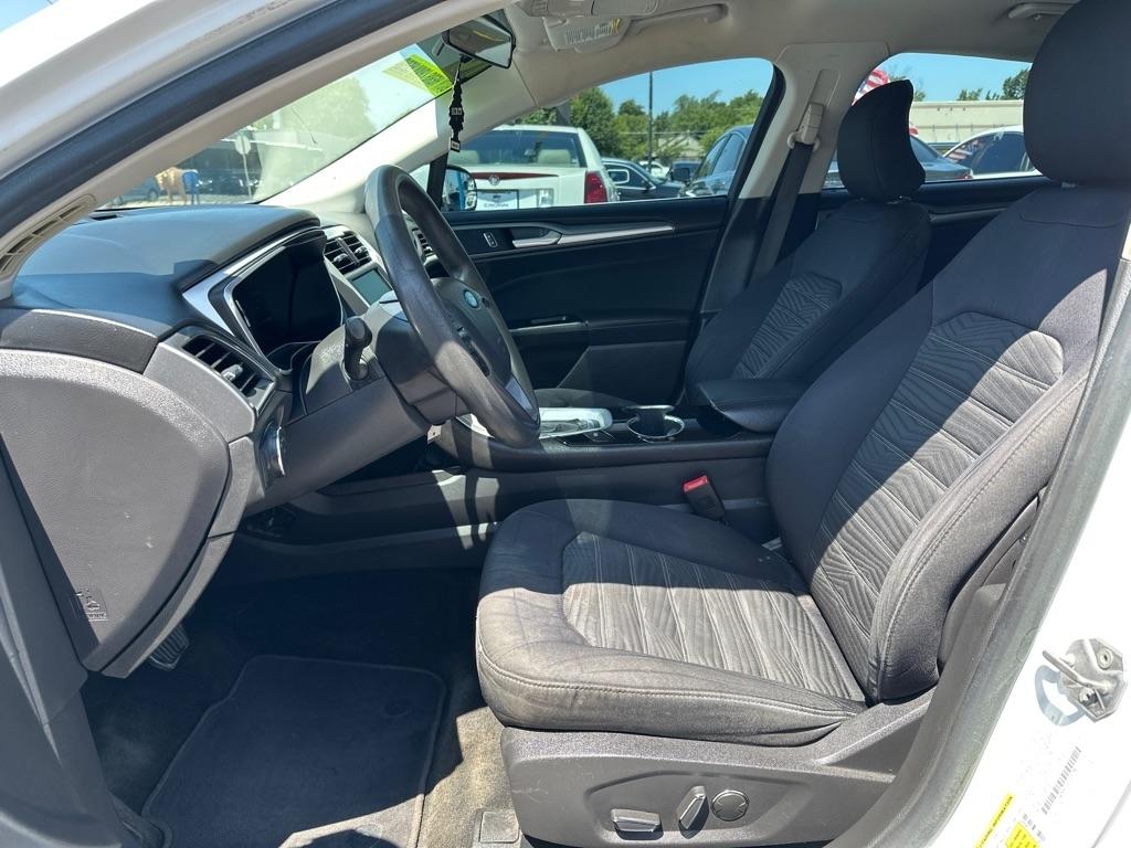 Ford Fusion  2016