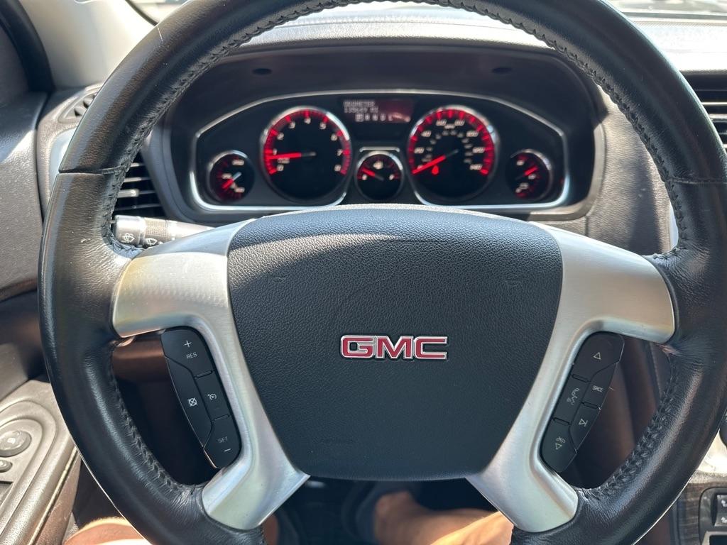 GMC Acadia  2013