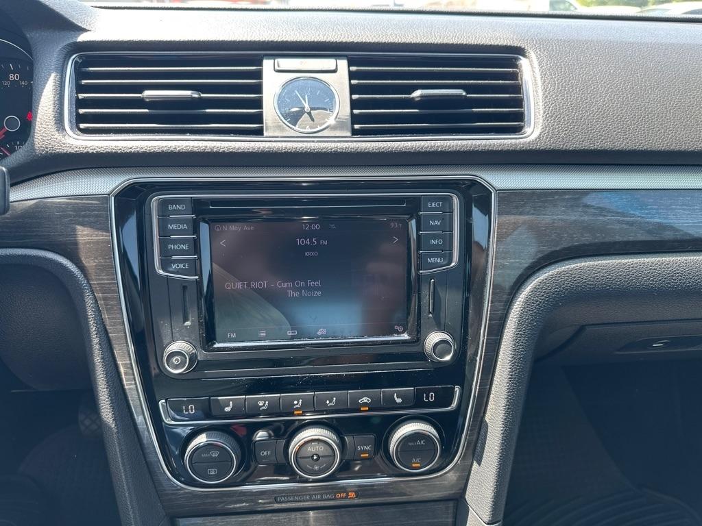 Volkswagen Passat  2017