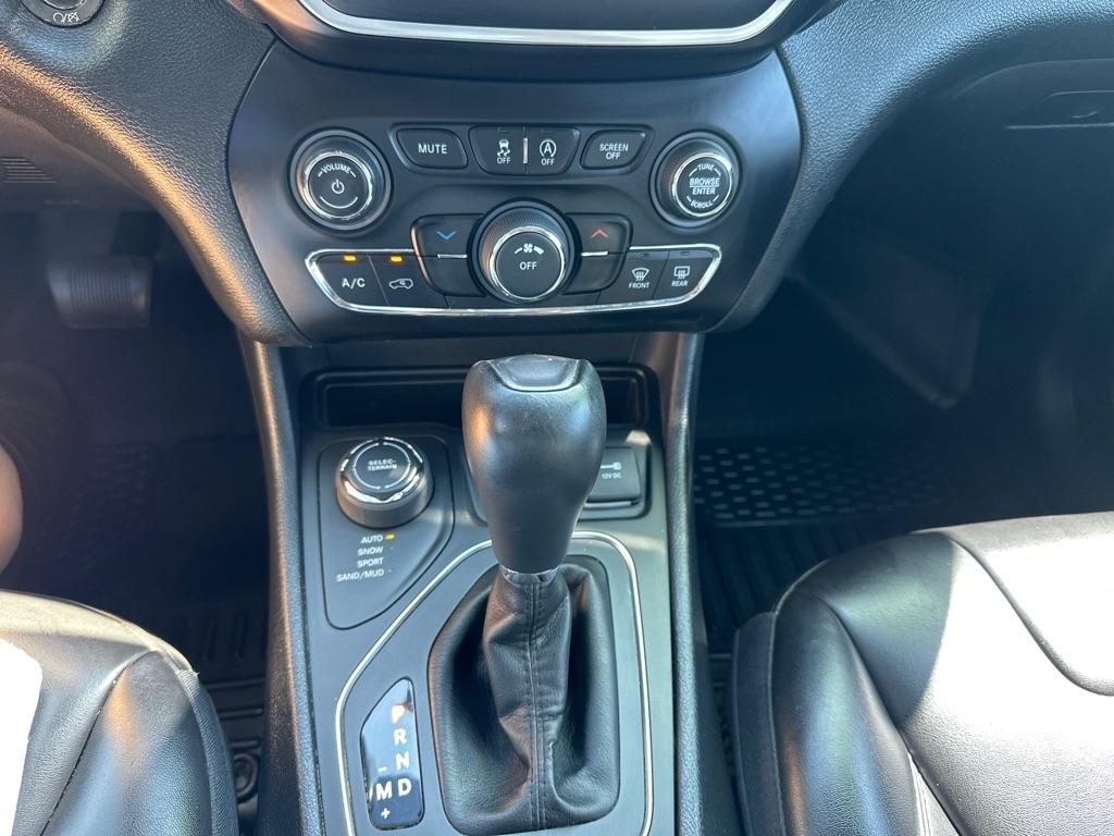 Jeep Cherokee  2019