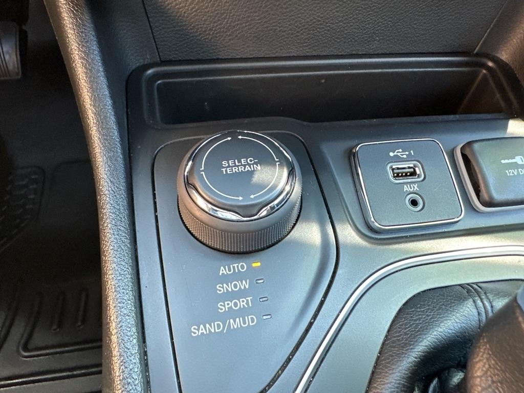 Jeep Cherokee  2019