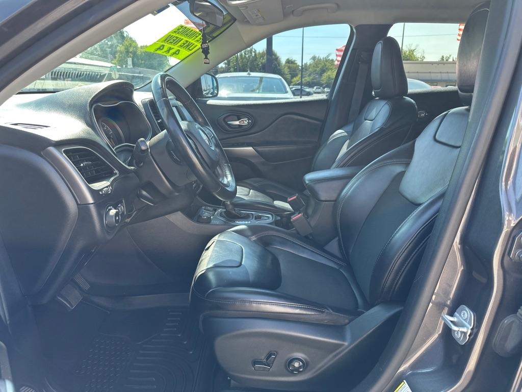 Jeep Cherokee  2019