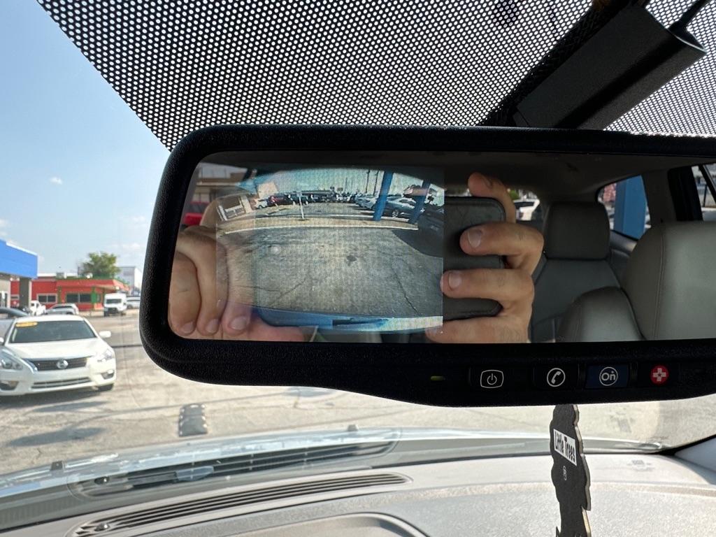 Buick Enclave Base FWD 2012