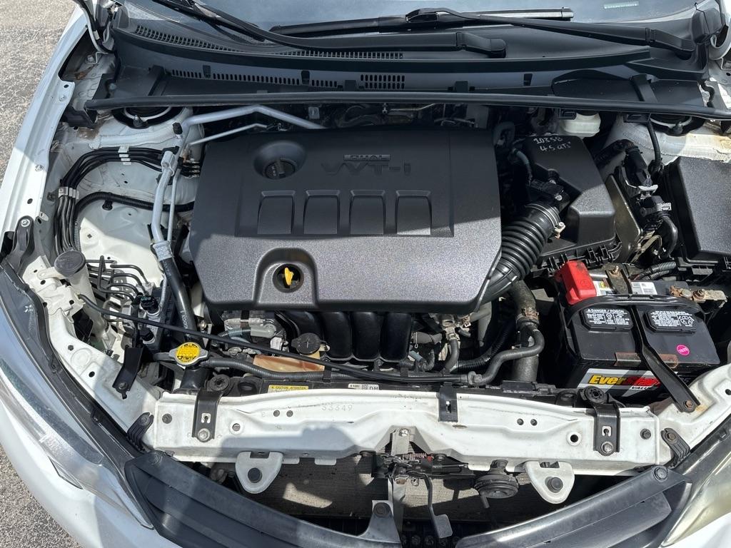 Toyota Corolla L 2014