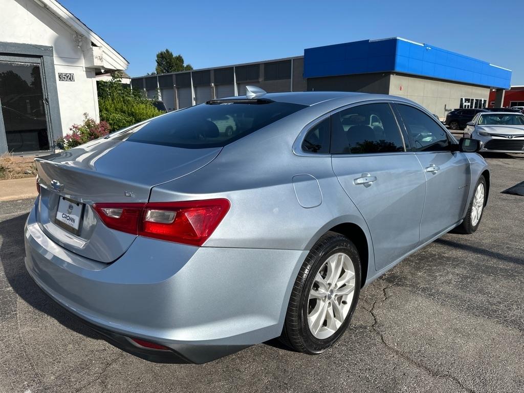 Chevrolet Malibu  2018