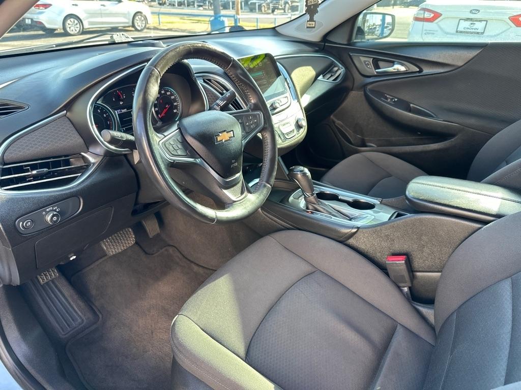 Chevrolet Malibu  2018