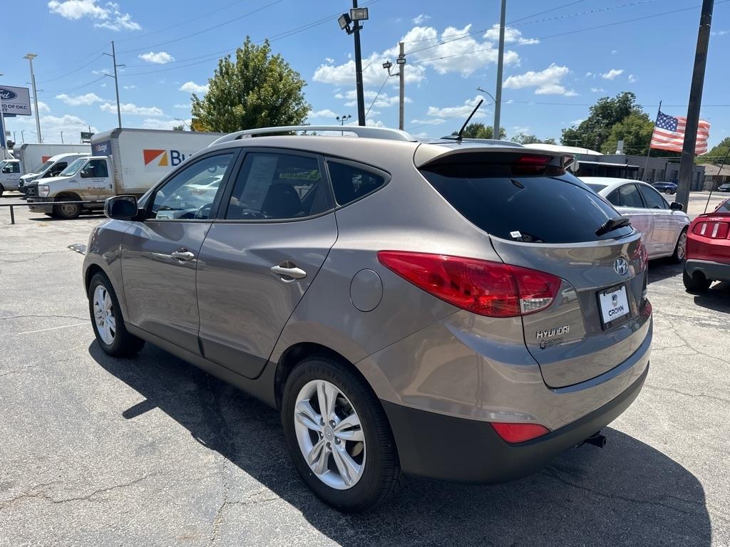 Hyundai Tucson  2011