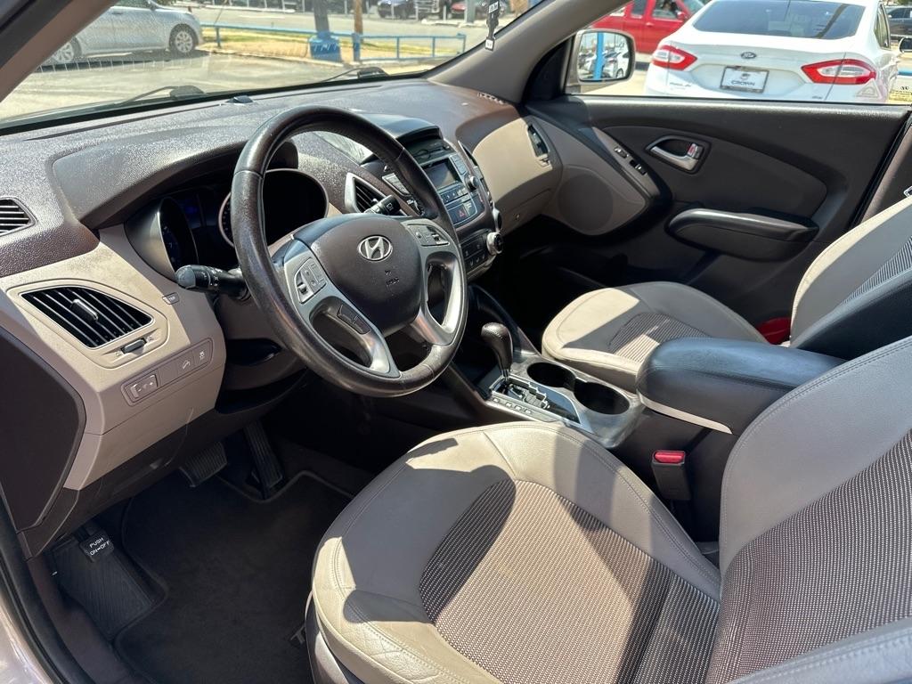 Hyundai Tucson  2011