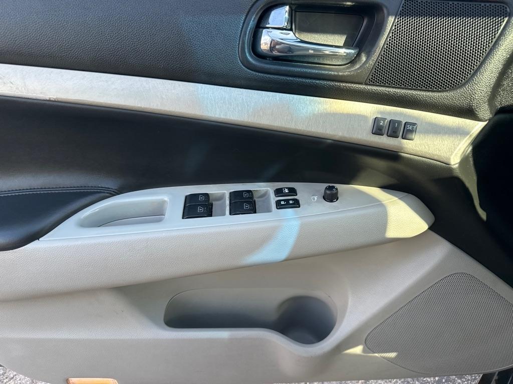 Infiniti G35 Sedan 4dr Auto Sport RWD 2008