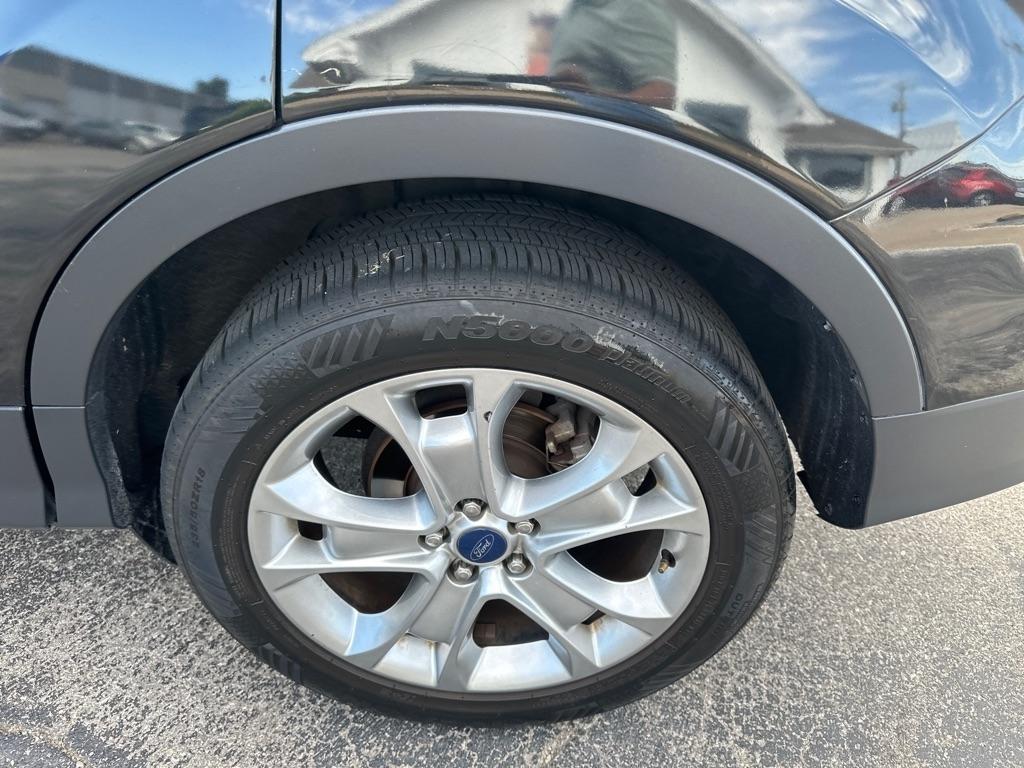Ford Escape  2014