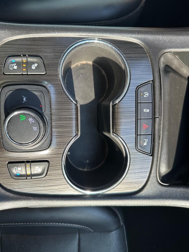 GMC Acadia  2022