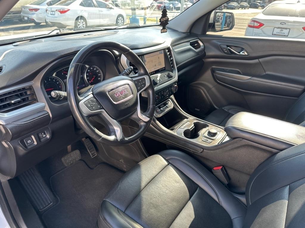 GMC Acadia  2022