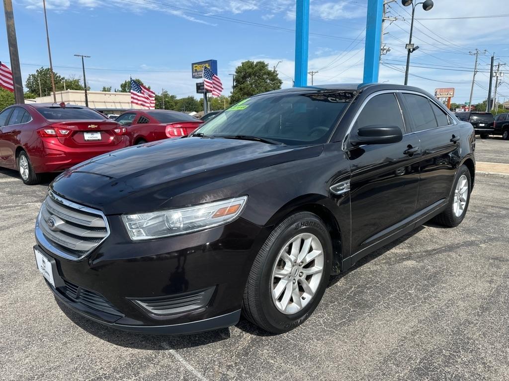 Ford Taurus SE 2014