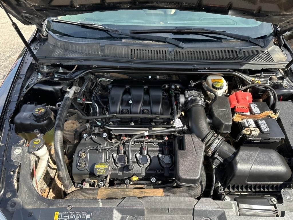 Ford Taurus SE 2014