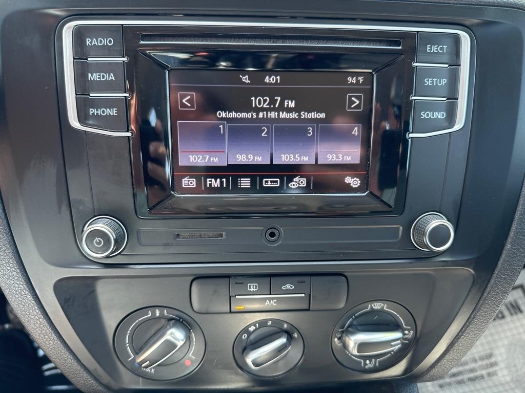 Volkswagen Jetta S 2017